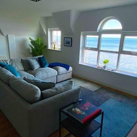 Sound Of The Sea - Penthouse In Portrush 아파트 외부 사진
